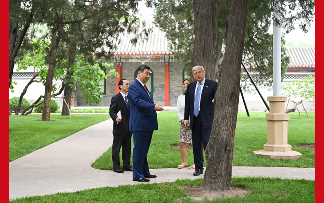 习近平同美国总统特朗普在中南海小范围会晤